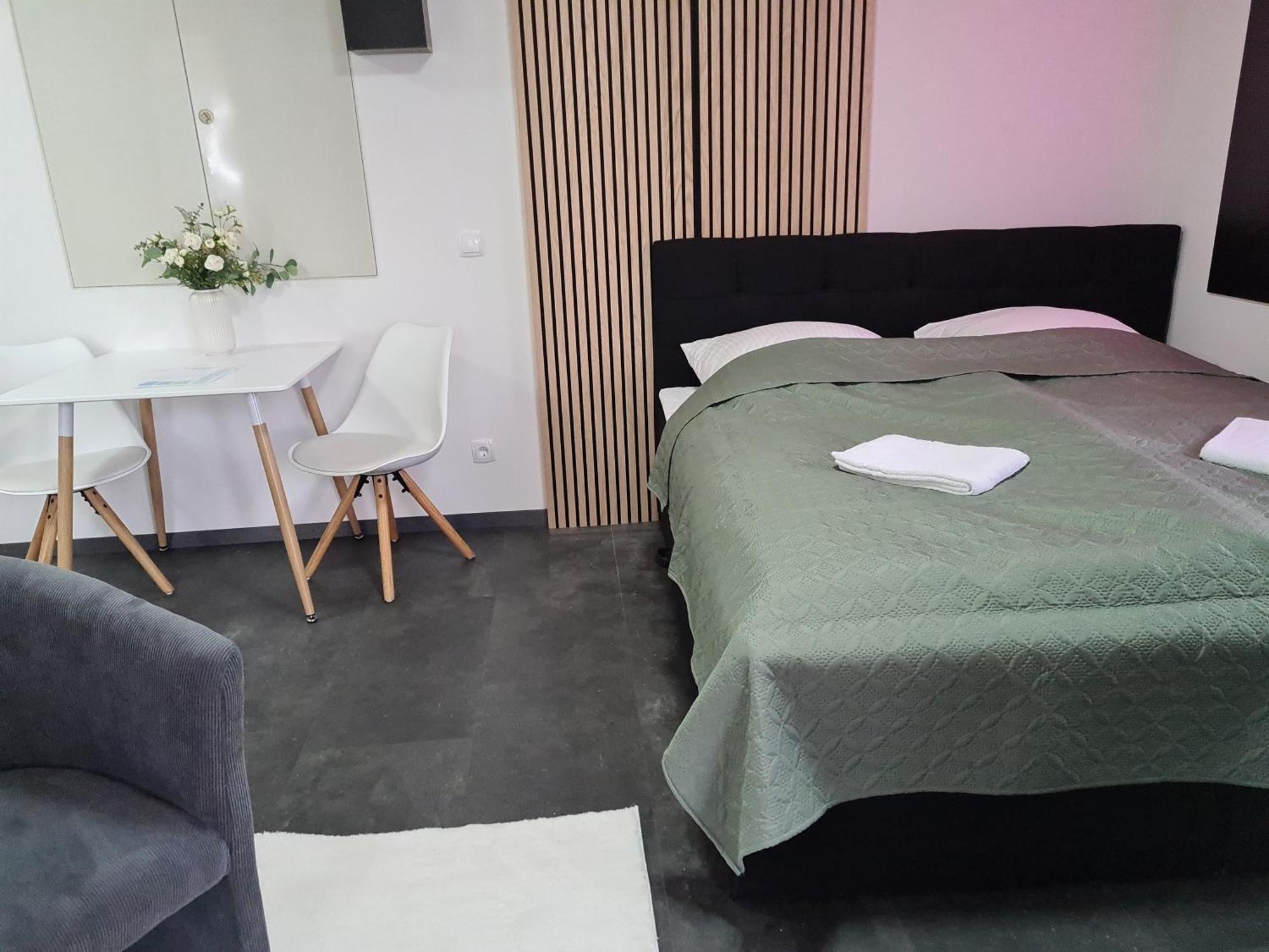 Theox No 11 Studio Apartment Fuer 2 Personen Heppenheim  Exteriör bild